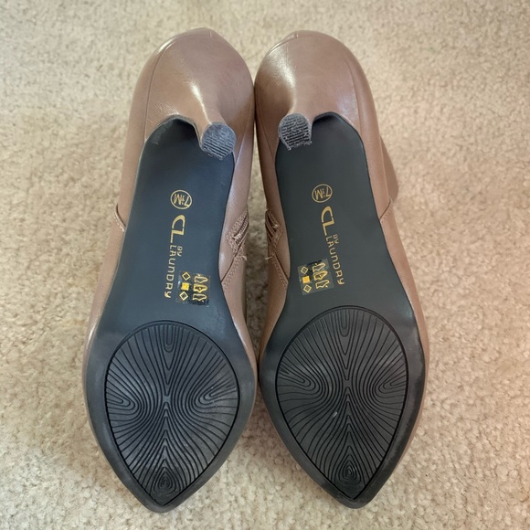 🆕CHINESE LAUNDRY Leather Taupe Ankle Booties - Picture 11 of 15